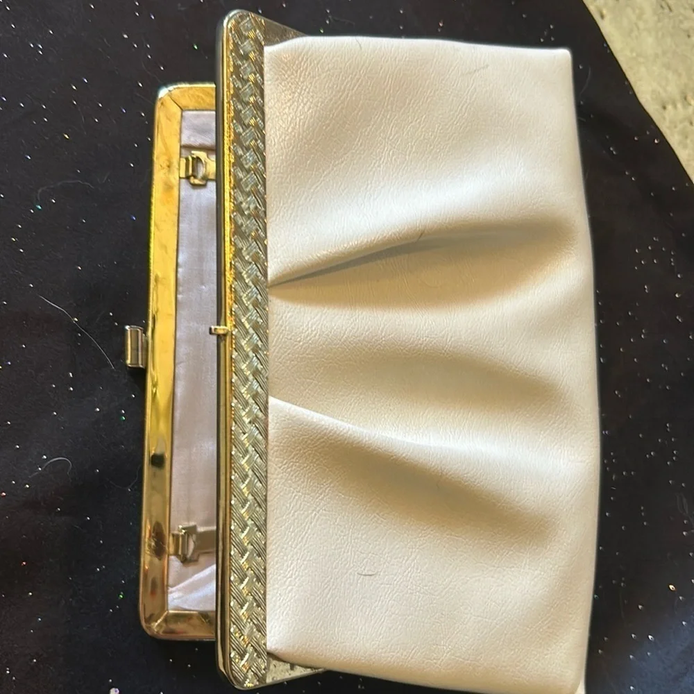 Vintage HL USA Evening Bag (2) - Picture 5 of 12